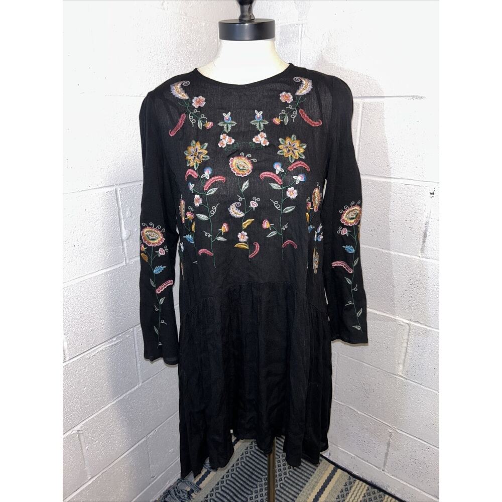 Selfie Leslie Black Embroidered Tunic‎ Small Sheer Long Sleeved Dress S